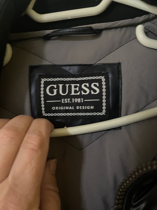 GUESS мъжко яке опигинал