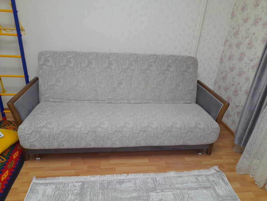 Продам диван раскладной