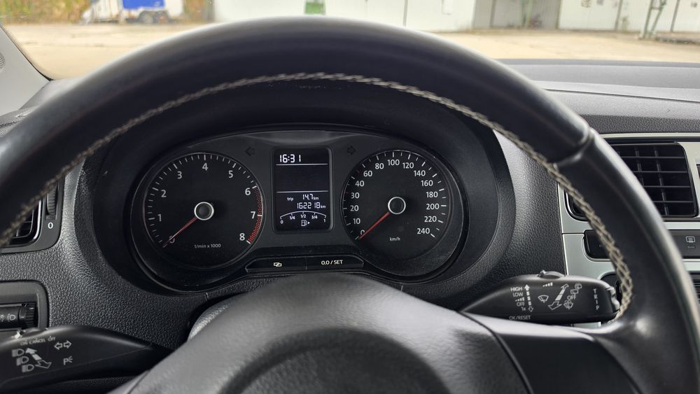 Volkswagen polo automat
