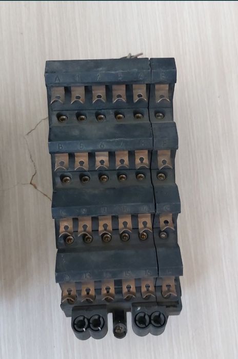 Блок предохранителей мерседес 124