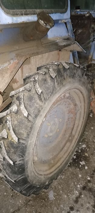 Продам трактор т-16 сенокосилка