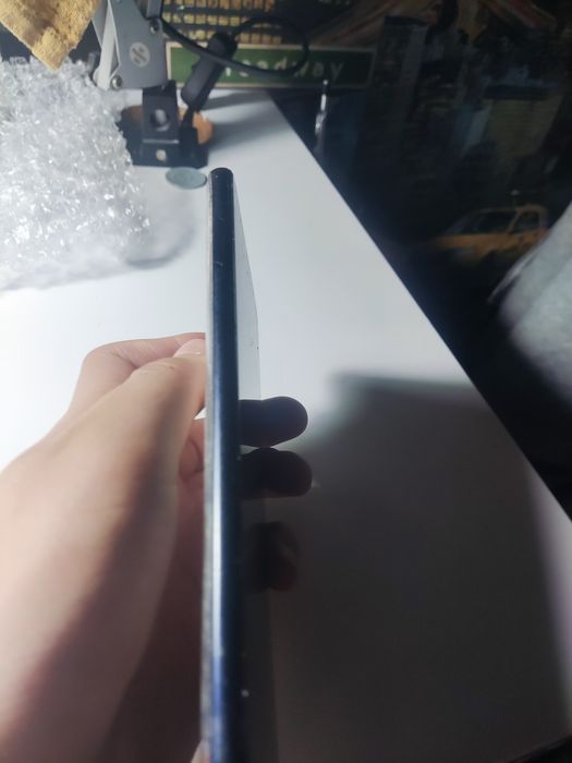 продаю телефон Самсунг а21 с