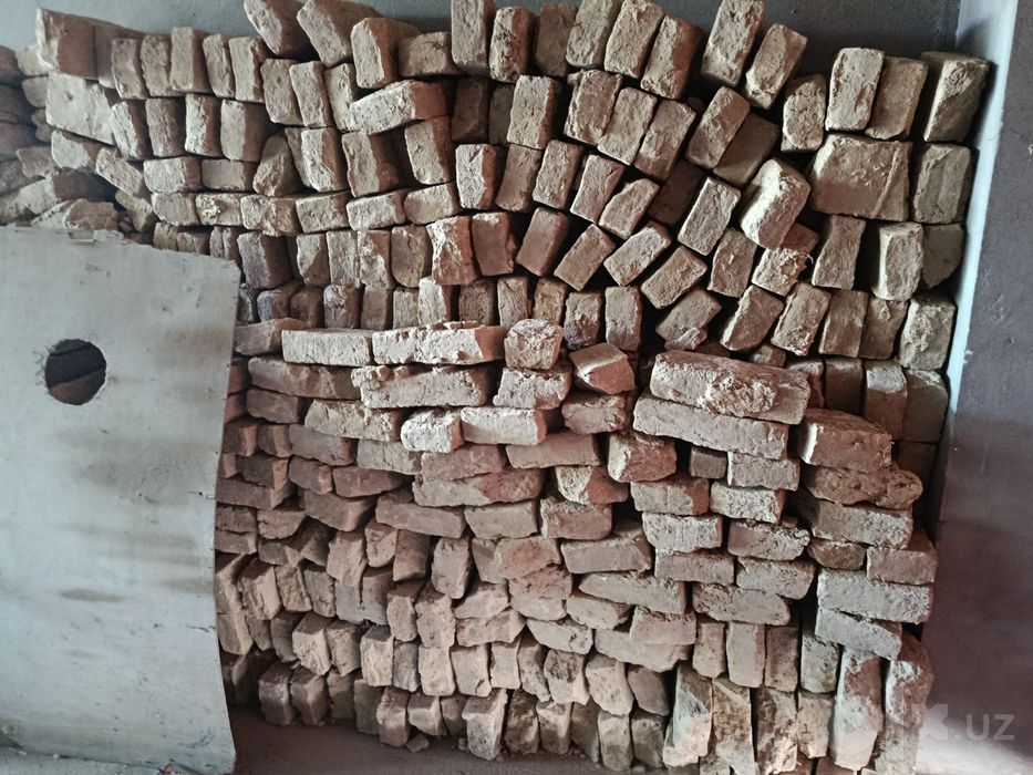 Pishmagan gisht sotiladi kerak bolsa tel qilila