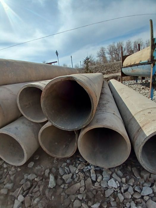 Azves truba satiladi