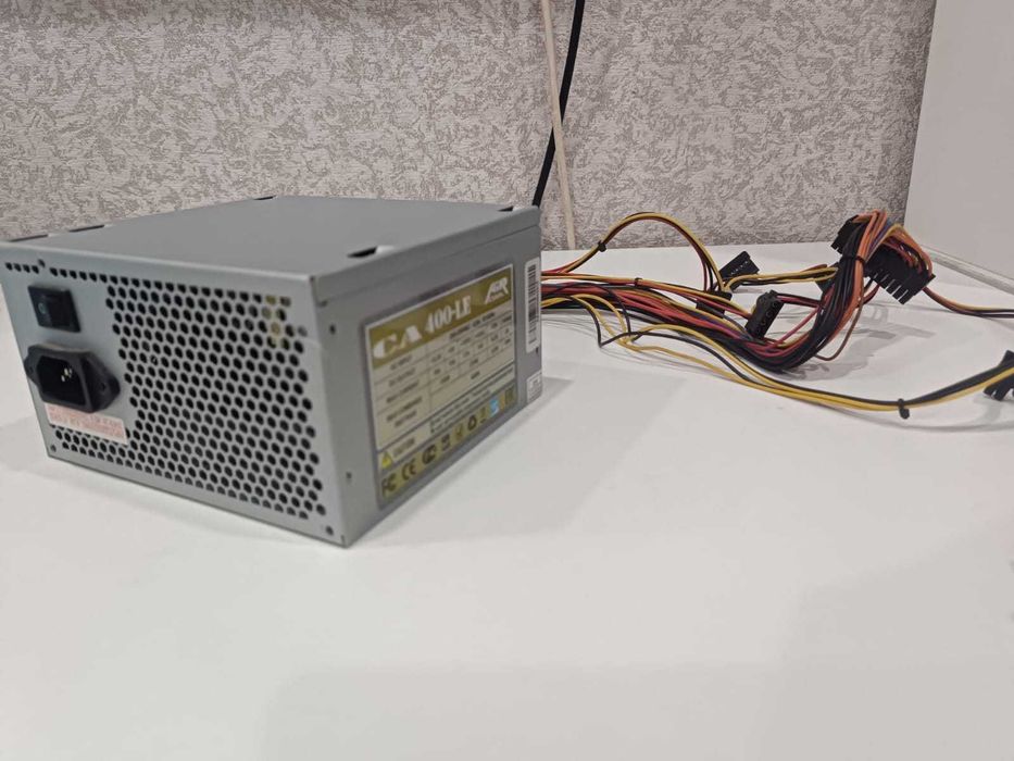 Блок питания в отличном состоянии