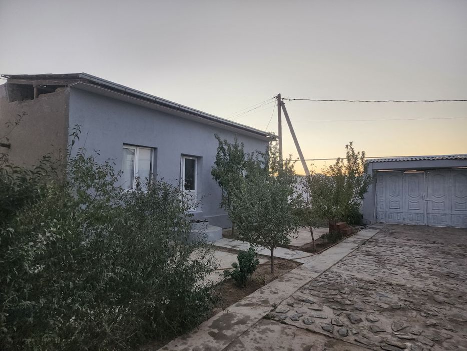 Srochni!! 10 sotih 7 hona uy sotiladi Kuyovboshi MFY.