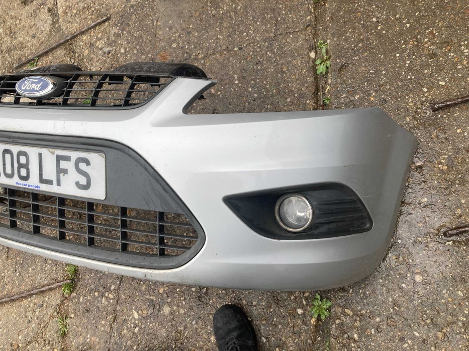 Bara Fata Ford Focus 2 Proiectoare Gri Argintiu