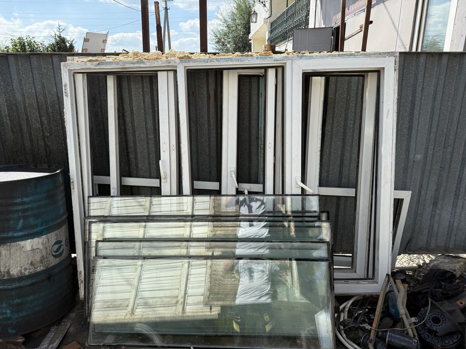 Продам 4 окна б/у