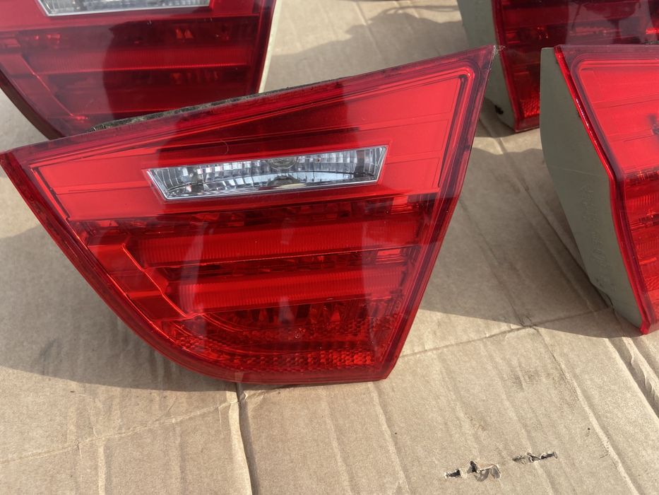 Stop stanga dreapta stopuri triple Bmw E90 Lci Facelift 2009-2012 320d