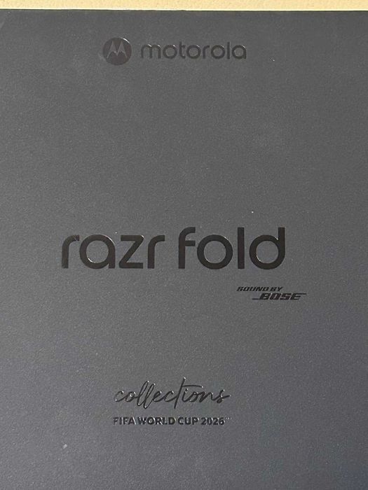 Motorola Razr Fold 5g 512gb Фифа 2026 едишън