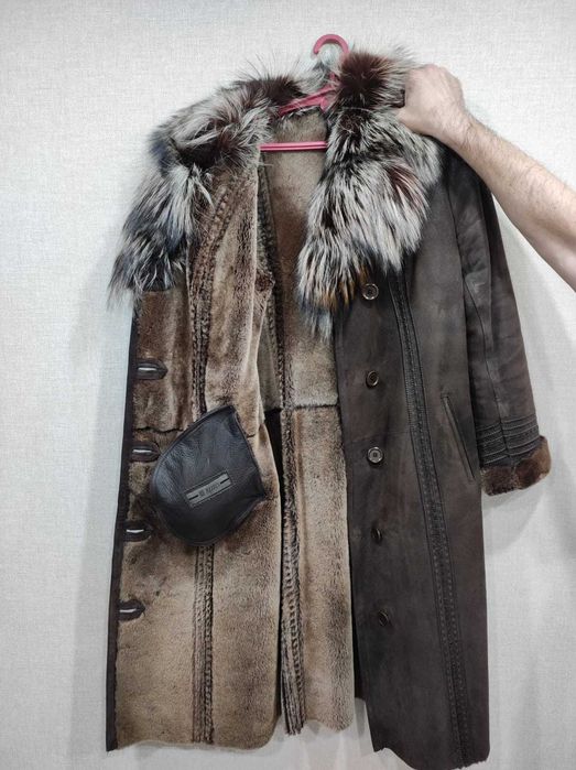 Продам женскую дубленку б/у