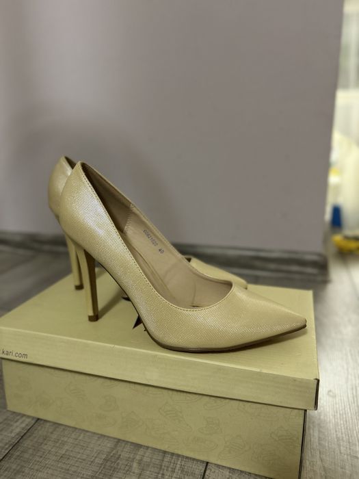 Продается новая обувь