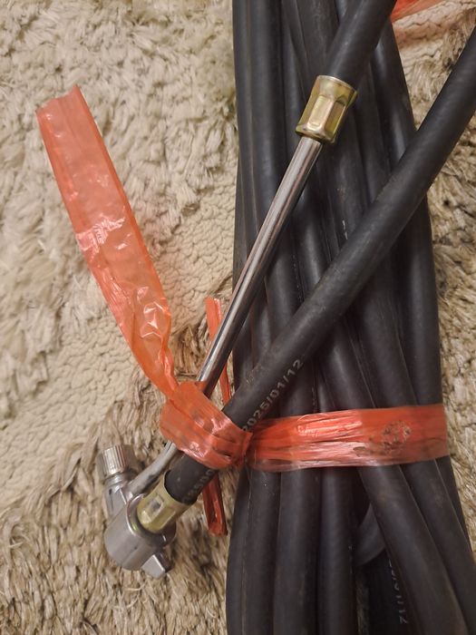 Продам шланг подкачку для Камаза и Howo