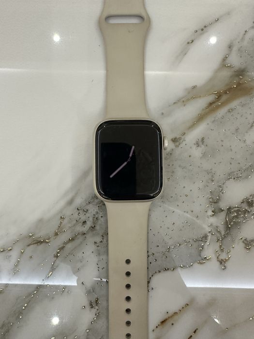 Apple Watch 8 series 45mm
