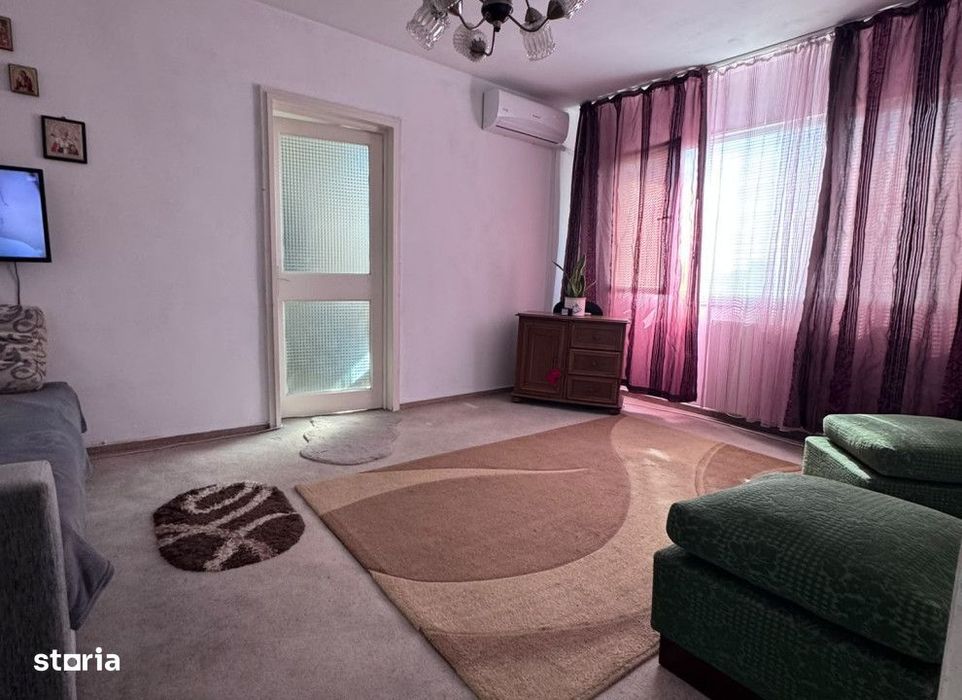 Apartament  2 camere Podu Ros , 50 metri, etaj 3 Cod:162997