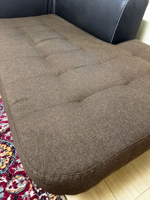 Диван за хола - две части, както нов
