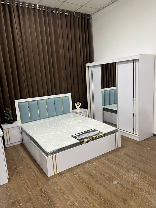 Spalniy garnitur komplekt Leo