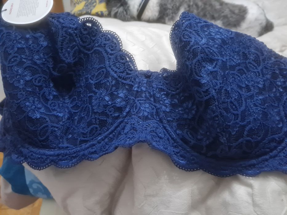 Sutien marca Triumph