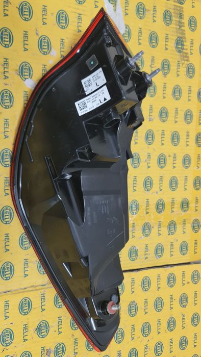 Lampa tripla stop led  BMW seria 4 G22 M4 
Produs original