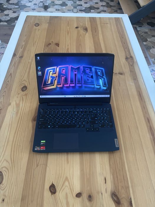 Lenovo Gaming• Ryzen 5 4600H• GTX 1650 Gddr6• 16Gb ram•
