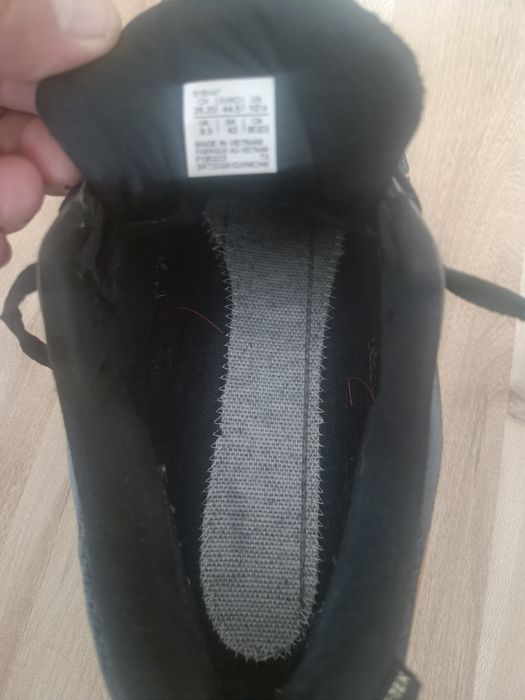 Маратонки ASICS GT1000