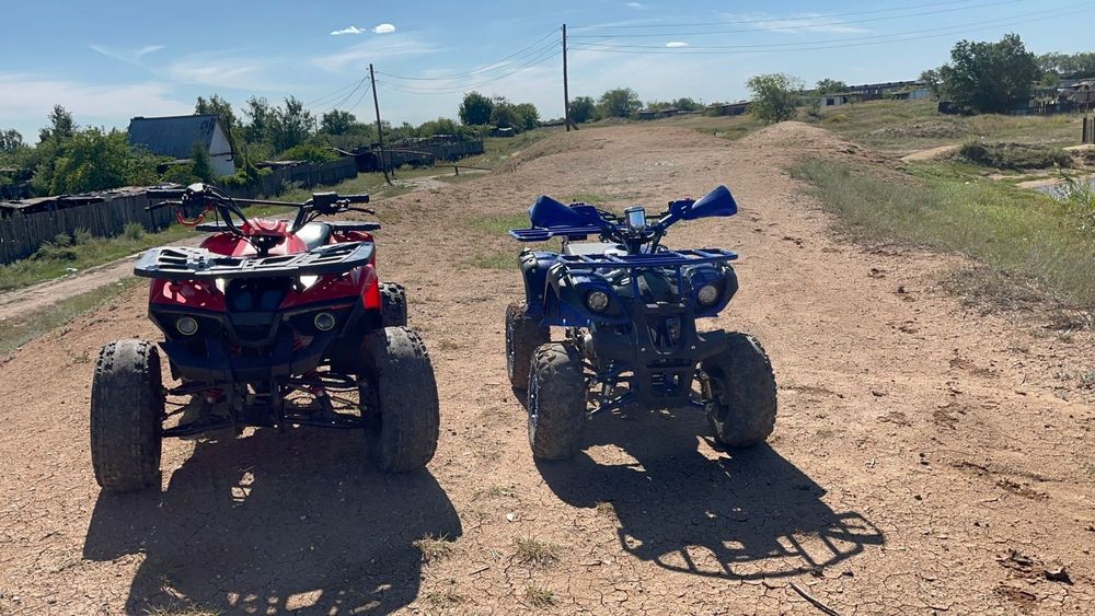 продаю Avantis 125 (красный)