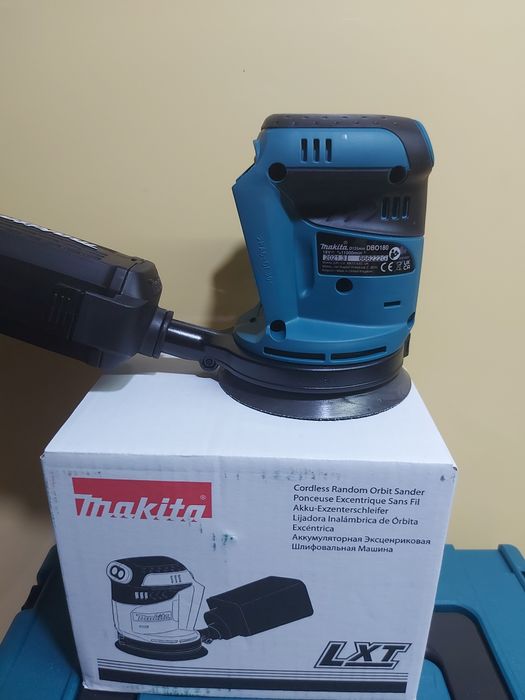 ПРОМОЦИЯ.Нов акумулаторен виброшлайф Makita DBO180Z