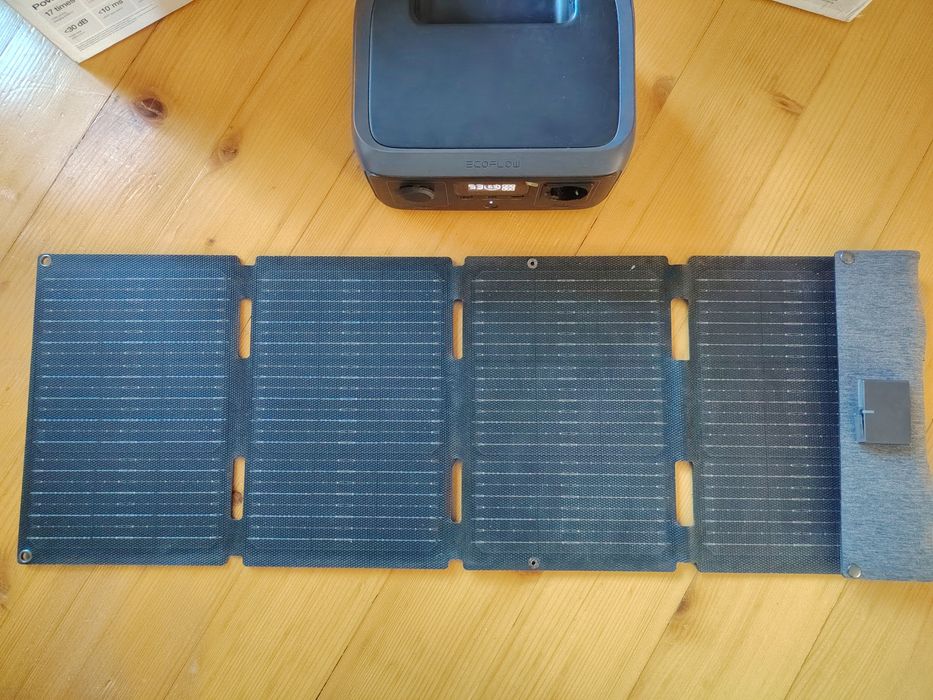Stație încărcare EcoFlow RIVER 3 UPS + panou solar 45W USB-C