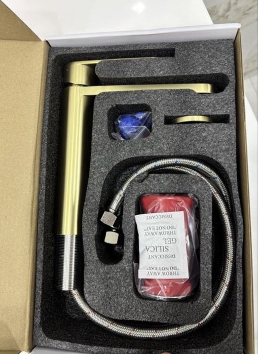 Смеситель Raglo R10.10.03, латунь, цвет золотой, сатин