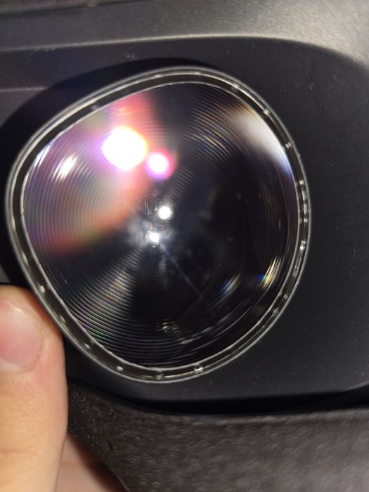 Oculus Quest 2 funcționează perfect, fără stick drift si accesorii