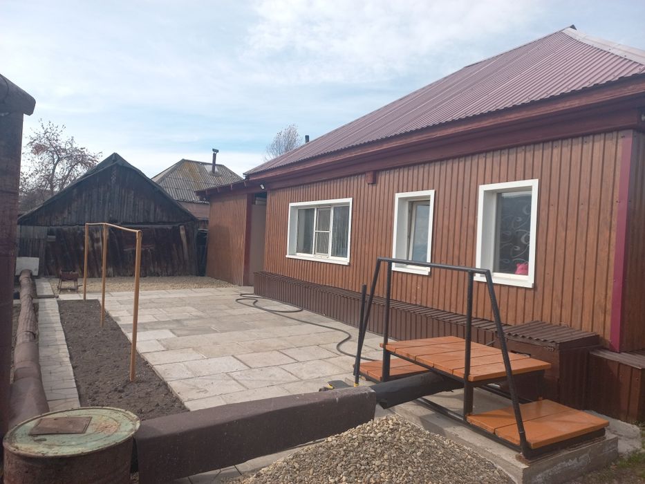 Продаётся деревянный дом