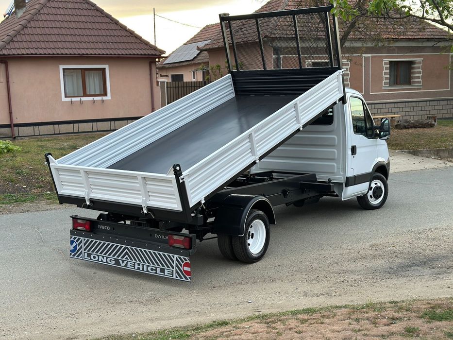 Iveco Daily Basculabil 35C15 - 3.0 - 180 cai, bena basculabila trilaterală