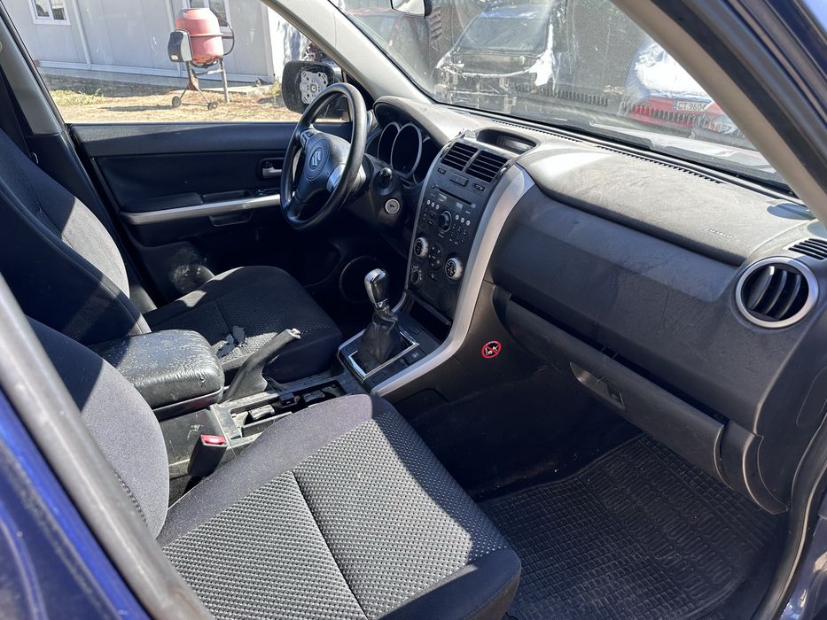 Suzuki Grand Vitara 2.0 140к.с. НА ЧАСТИ