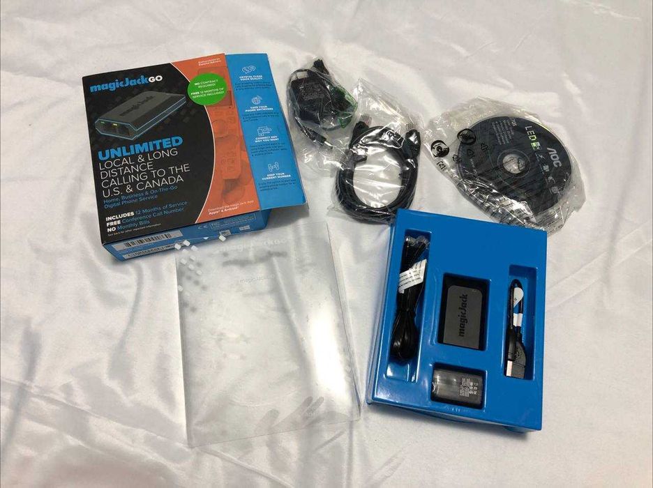 magicJack VOIP Adaptor Telefon - US si Canada