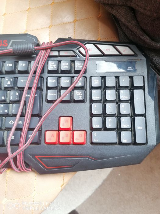 Геймърска клавиатура!