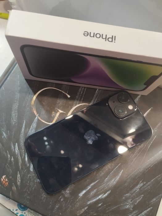 iPhone 14 в отличном состоянии