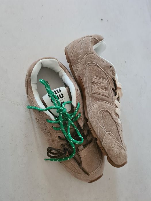 New balance miu miu