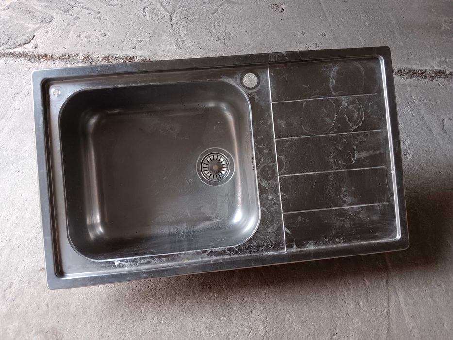 кухненска мивка неръждаема