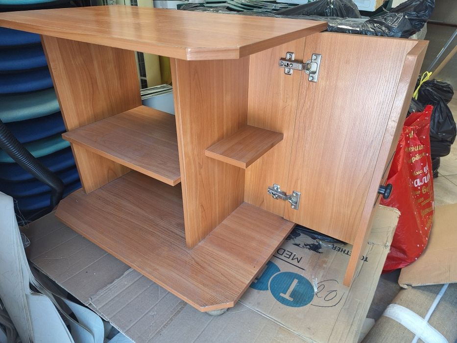 Масичка за телевизор