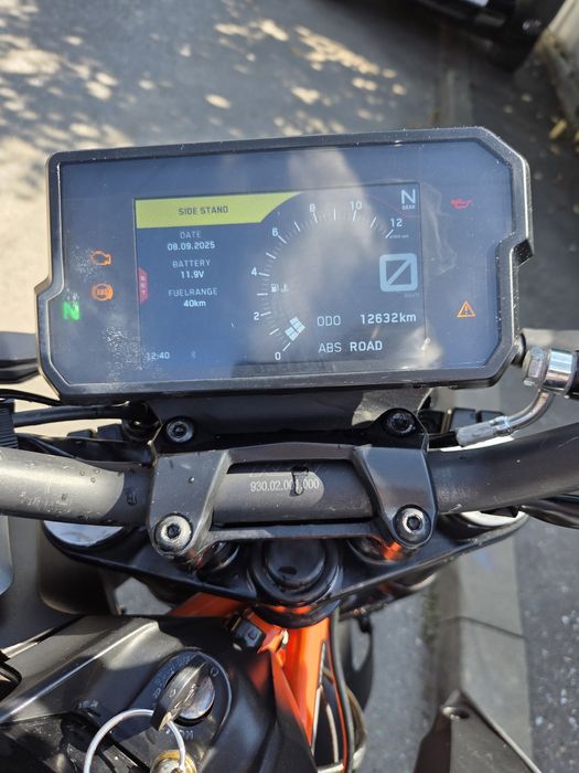 Motocicleta KTM Duke 390 A2