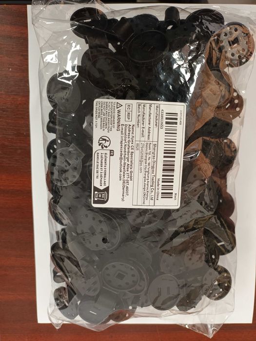 Set 100 buc. cleme prindere plasa de umbrire/antigrindina-35 lei