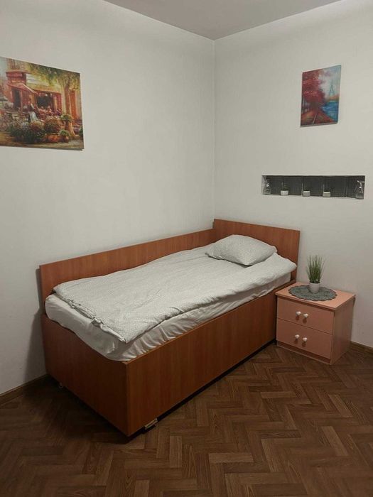 camin pentru batrani , de la 4000 ron  !