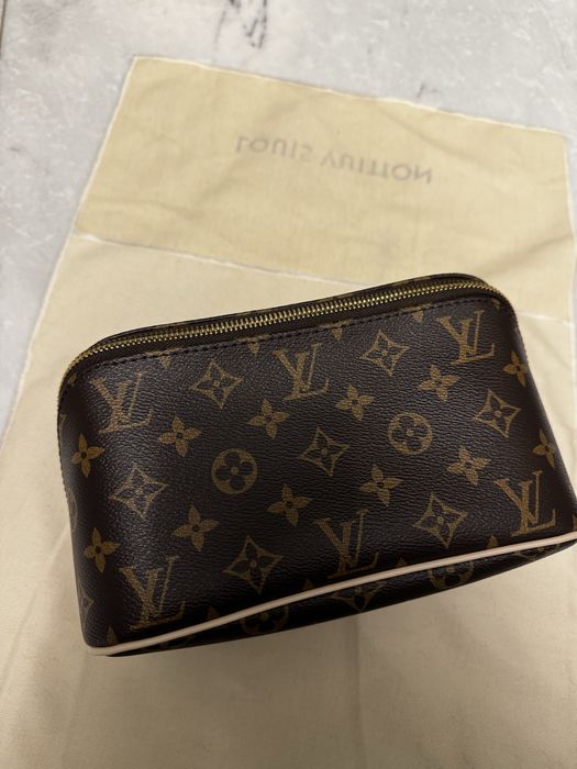 Несесер Louis Vuitton