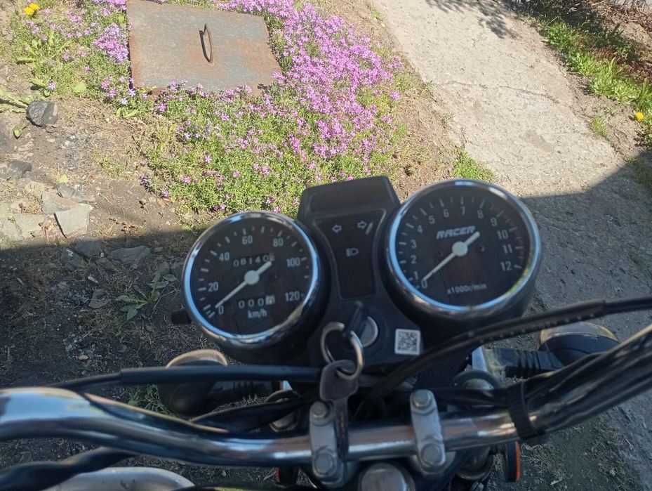 Продам Racer 110