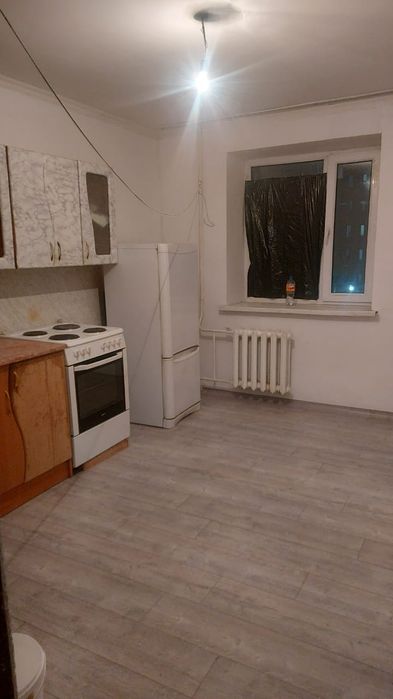 Сдаю 2 ком квартиру