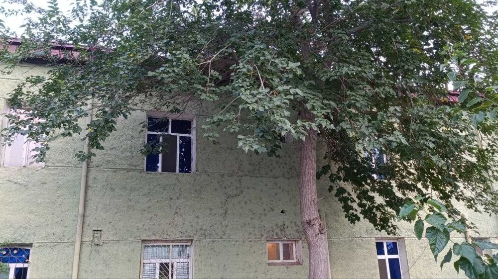 Ellikqal'a tumani Bo'ston MFY S.Ayniy ko'chasi 24 dom 8-uy sotiladi