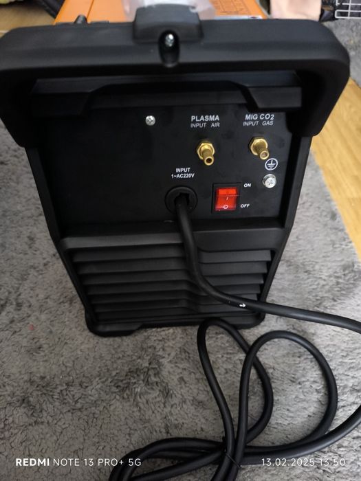Aparat 4 in 1 220 V cu 250A