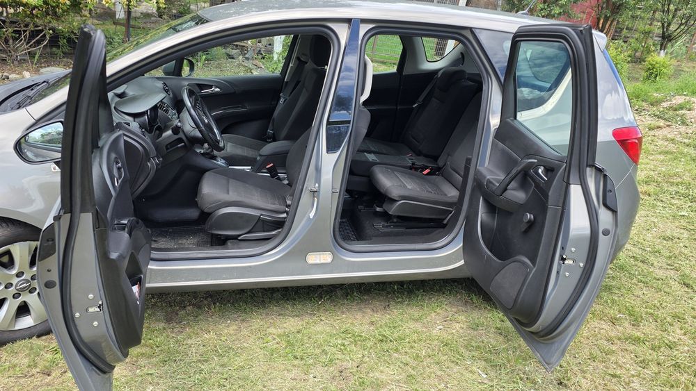 Opel meriva 2012