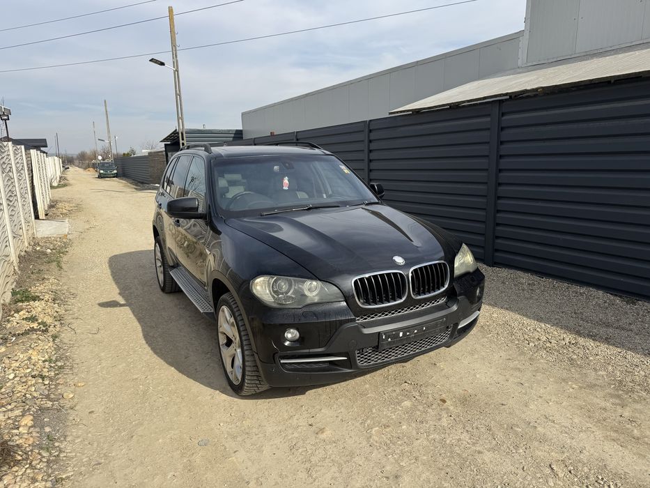Dezmembrez/Dezmembrari Bmw X5 E70 3.0 Diesel 235 Cp