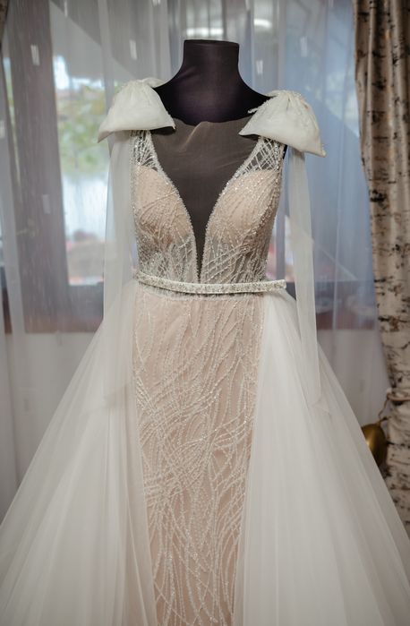 Rochie mireasa marimea m